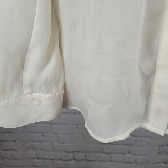 Chico's Ivory White Semi Sheer Button Up Roll Tab Long Sleeve Shirt Top 2 US 12 - Picture 4 of 14